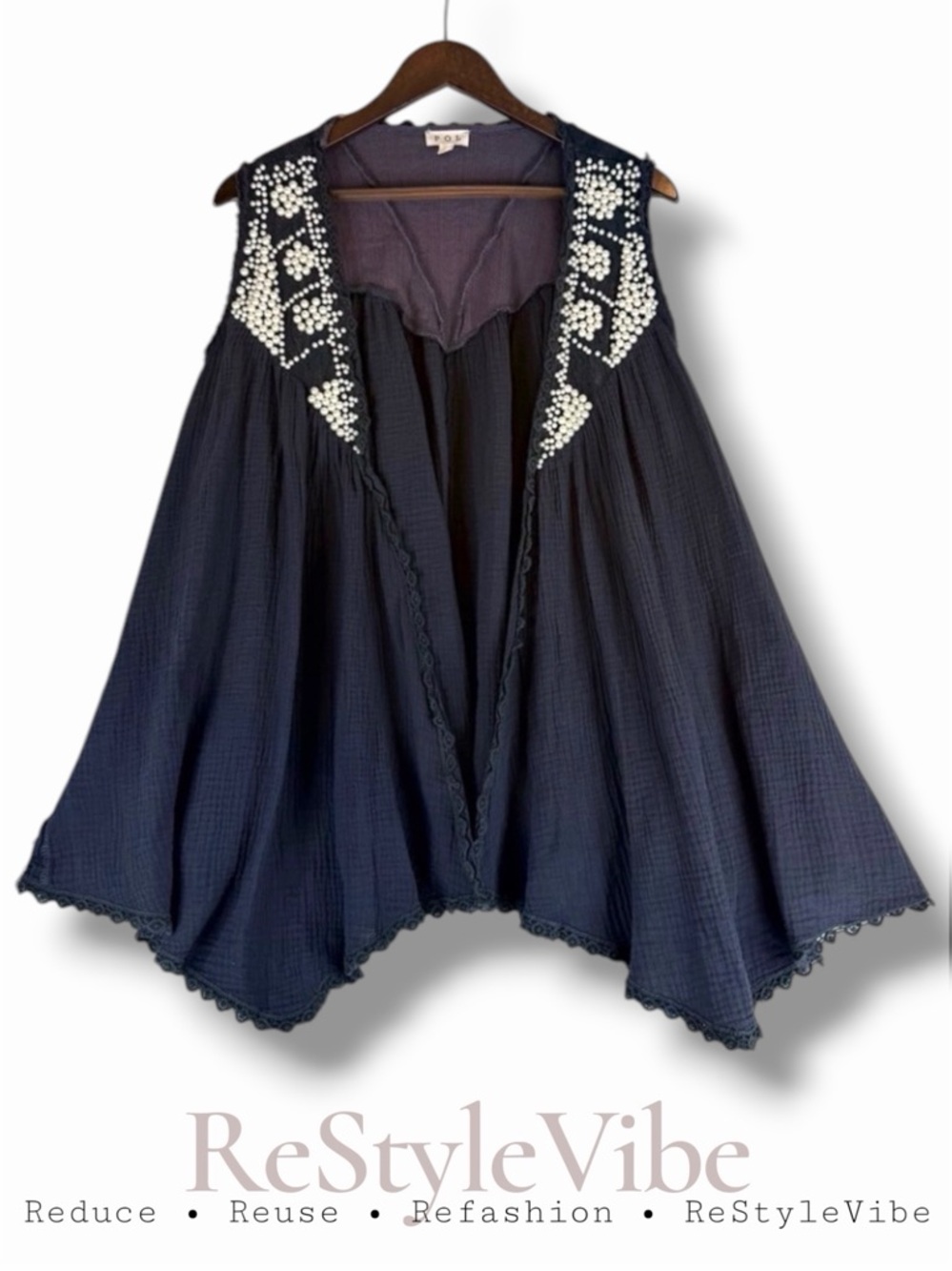 POL Women’s Size S Vest Flowing Boho Western Pearl Embellishments Oversized